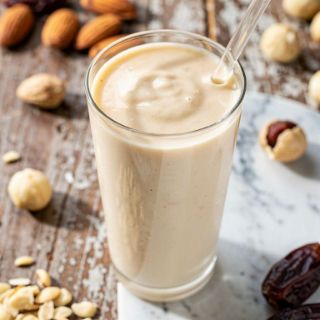 How to Make Macadamia Milk